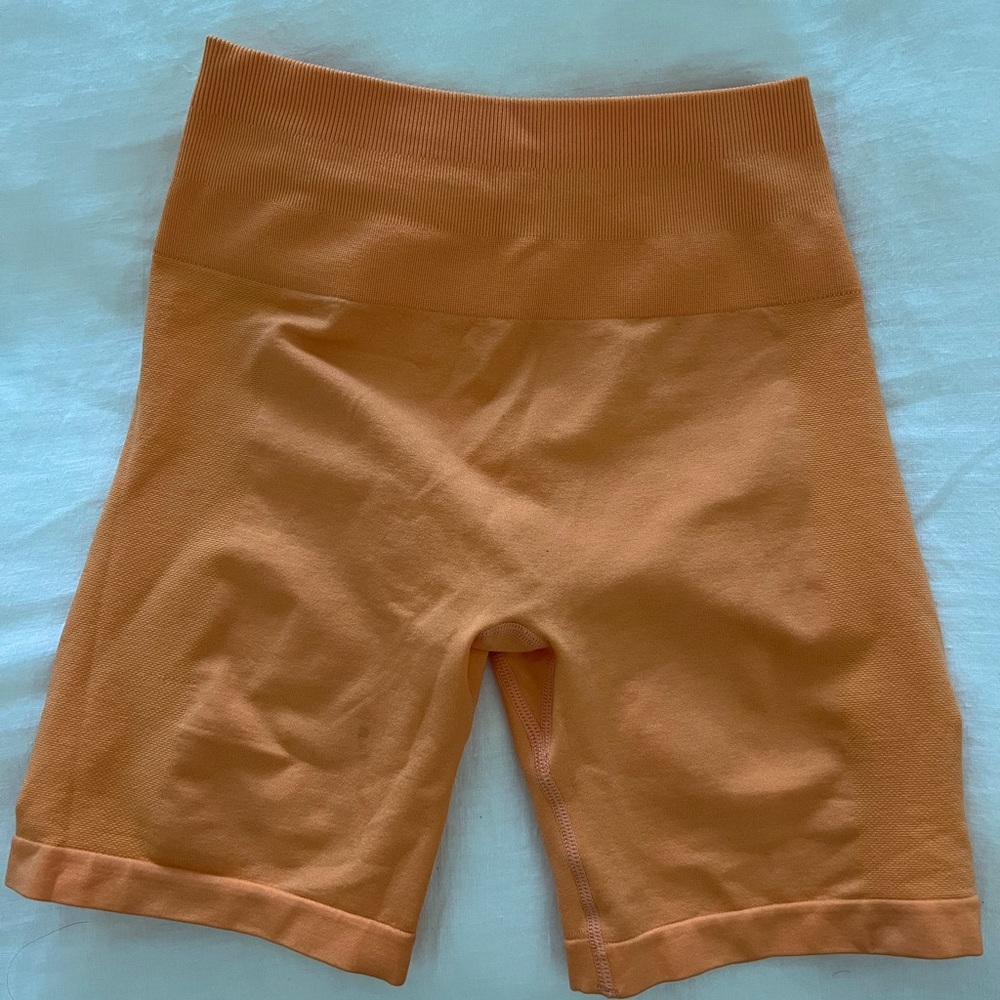 Women high waisted seamless shorts 4.5 inseam